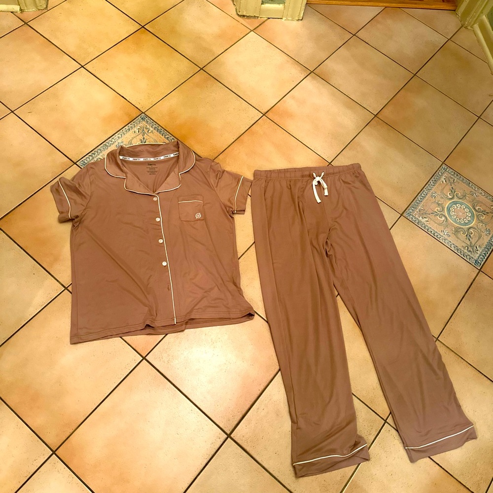 Women pajamas
